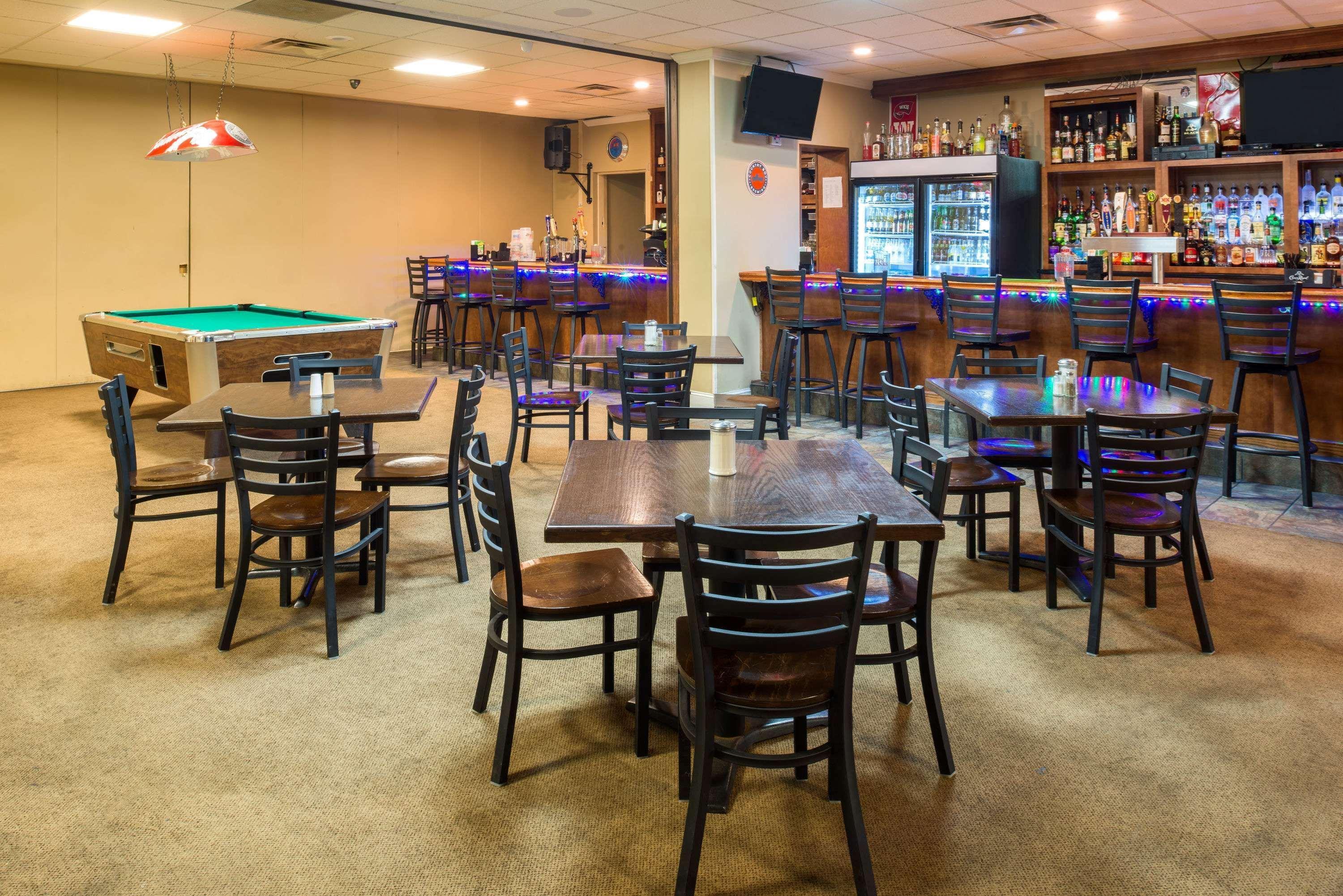 Ramada By Wyndham Bowling Green Extérieur photo
