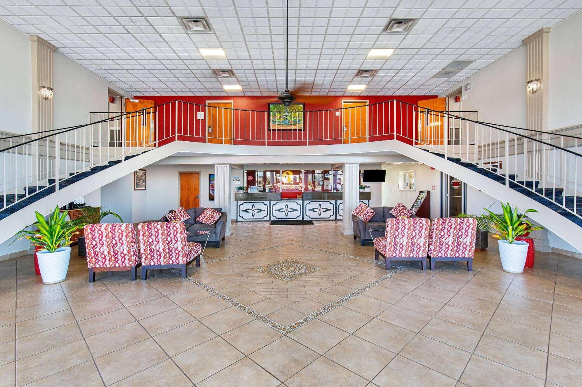 Ramada By Wyndham Bowling Green Extérieur photo