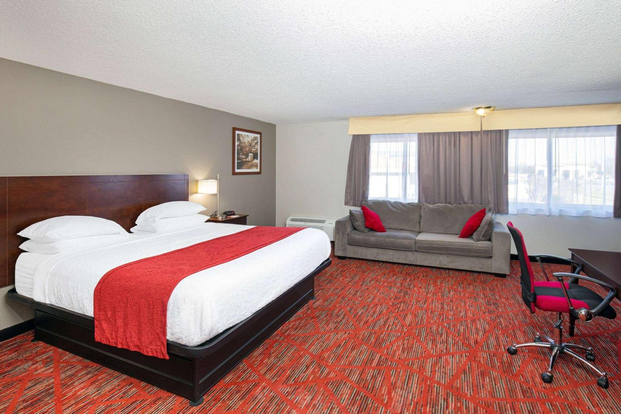 Ramada By Wyndham Bowling Green Extérieur photo