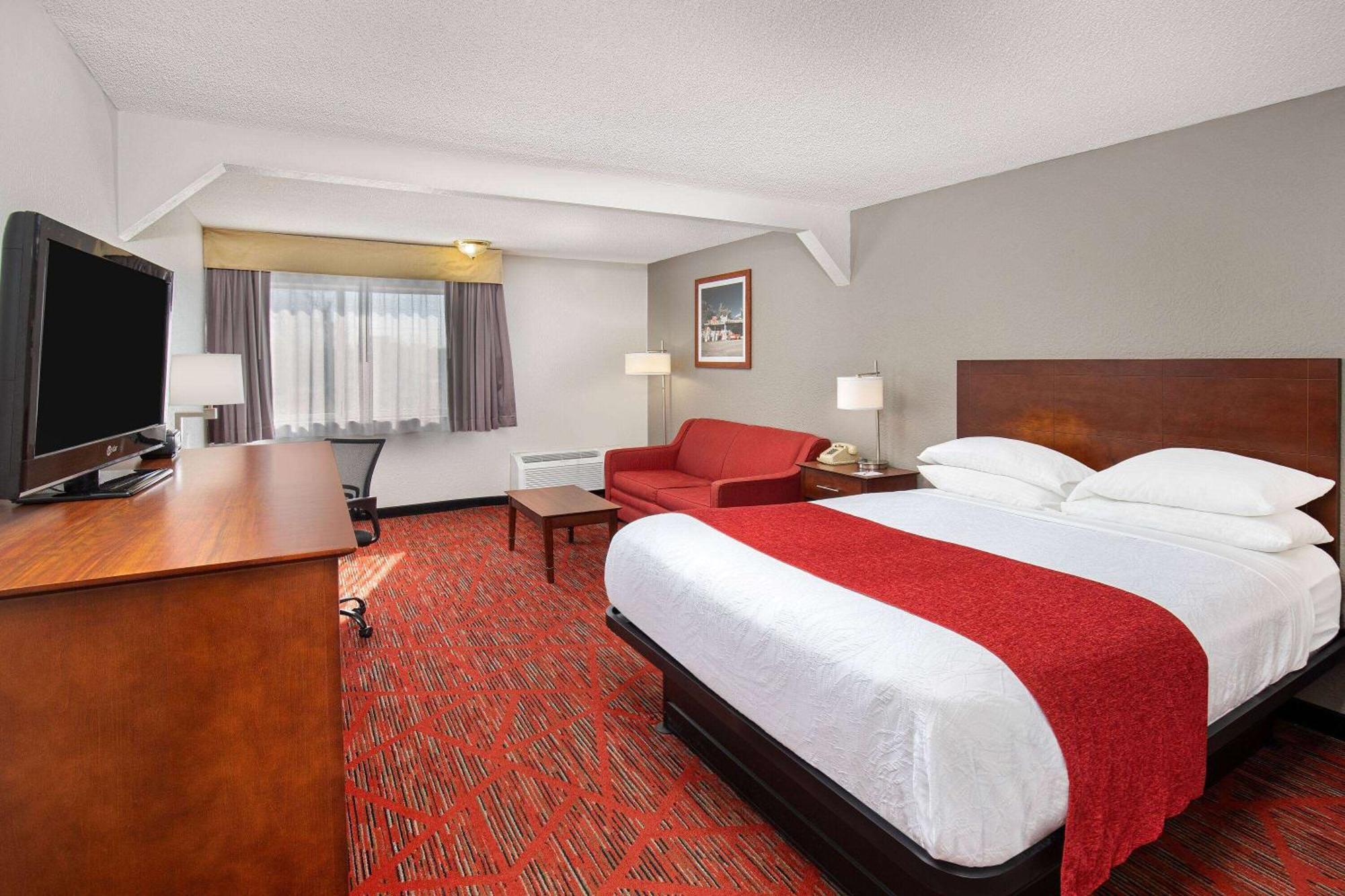 Ramada By Wyndham Bowling Green Extérieur photo