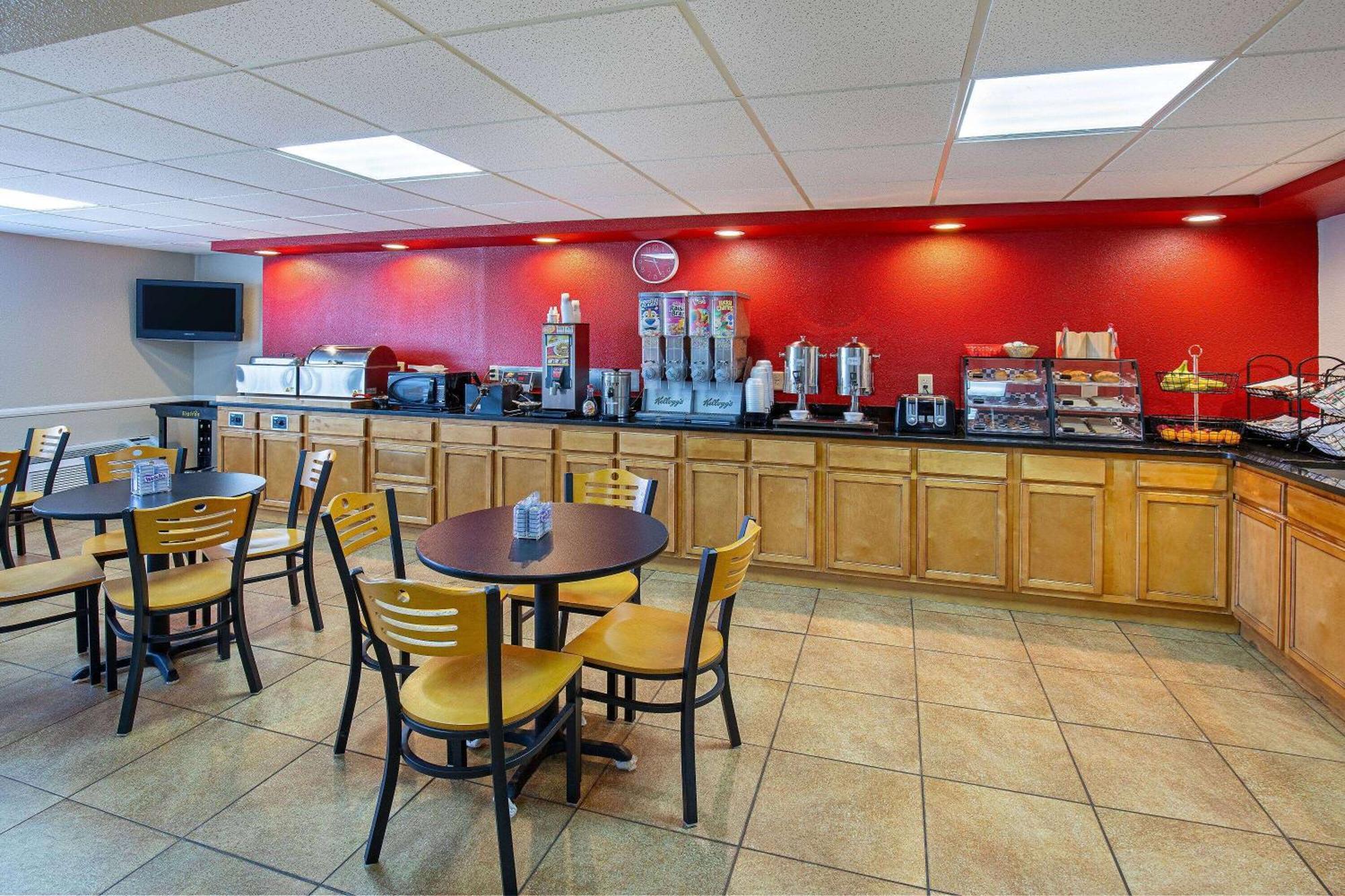 Ramada By Wyndham Bowling Green Extérieur photo
