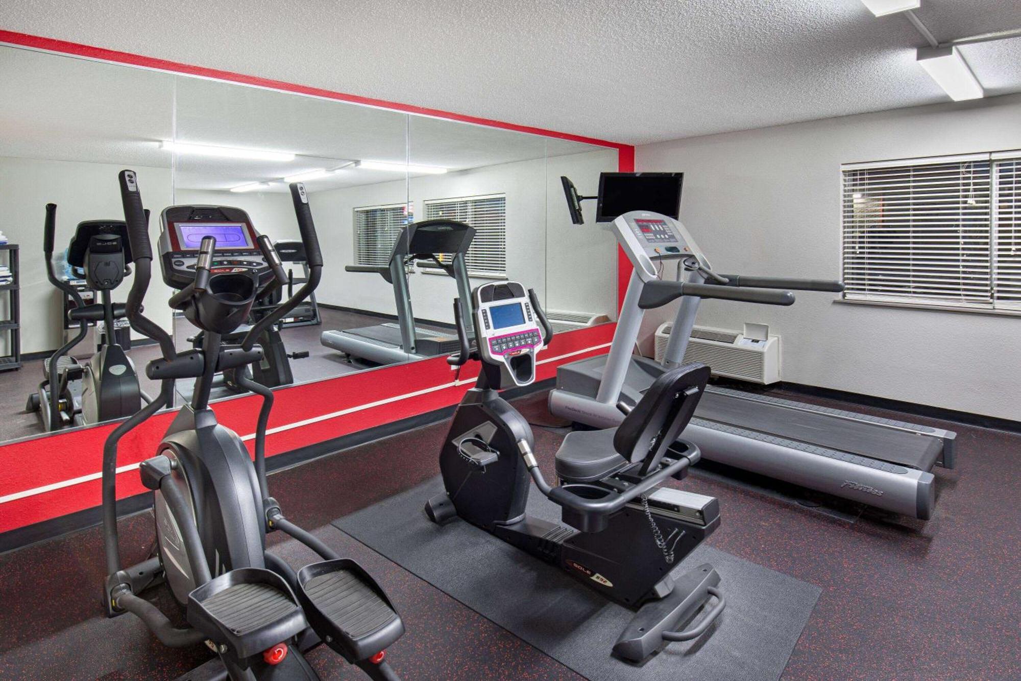 Ramada By Wyndham Bowling Green Extérieur photo