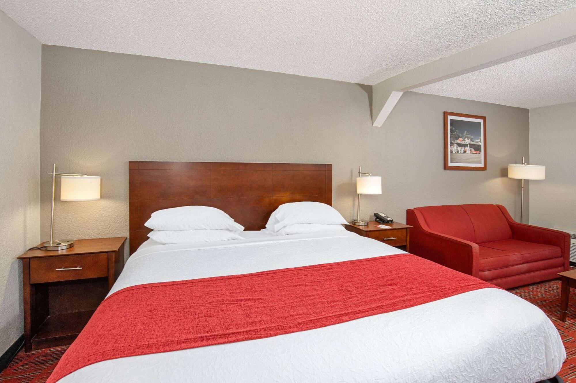 Ramada By Wyndham Bowling Green Extérieur photo