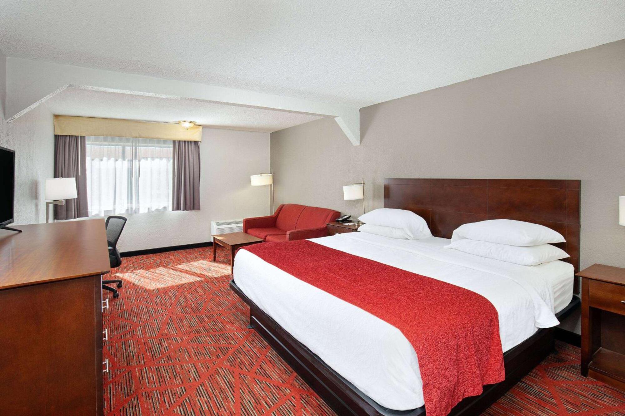 Ramada By Wyndham Bowling Green Extérieur photo